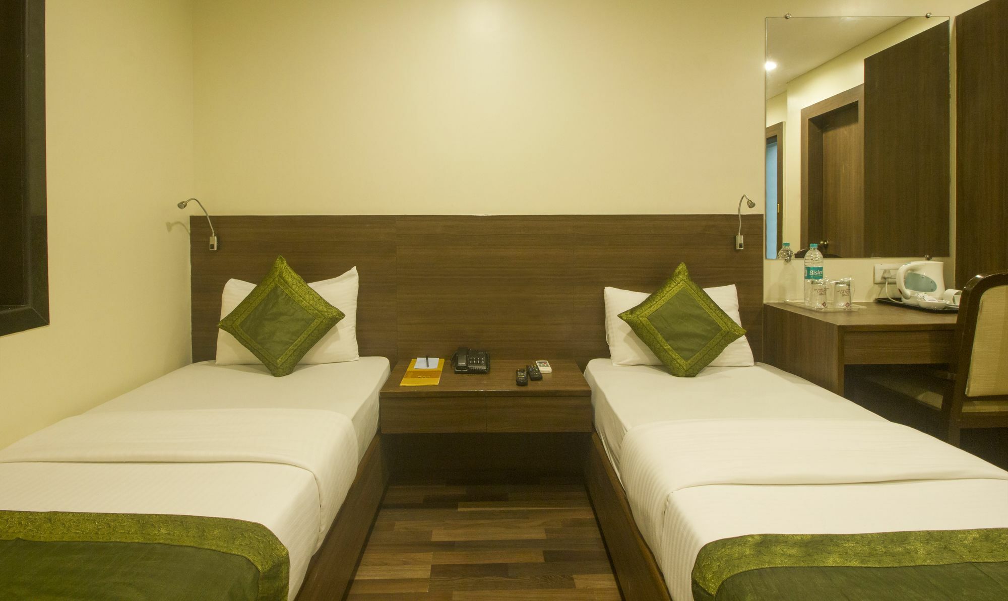 Treebo Trend Rosewood Hotel Mumbai  Buitenkant foto